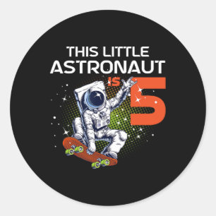 Adesivo Redondo Astronauta de skate no 5º aniversário de 5 anos
