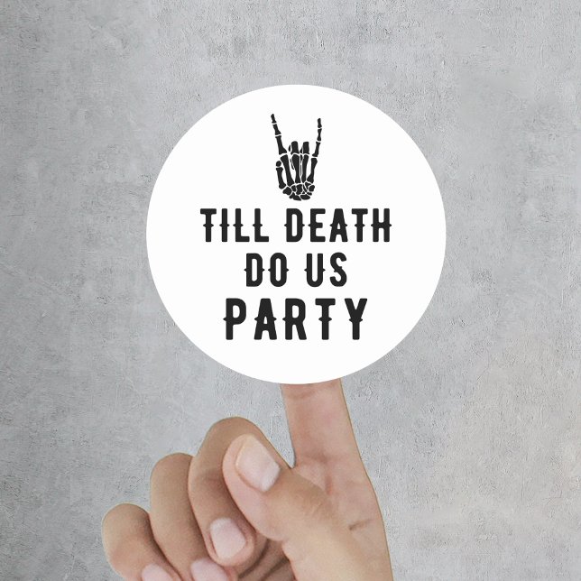 Adesivo Redondo Até a morte nos faz Chá de panela do Partido (Till Death Do Us Party Bridal Shower Classic Round Sticker
)