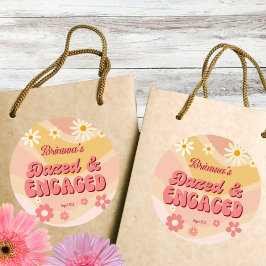 Adesivo Redondo Atordoada e comprometida groovy retro margarida de