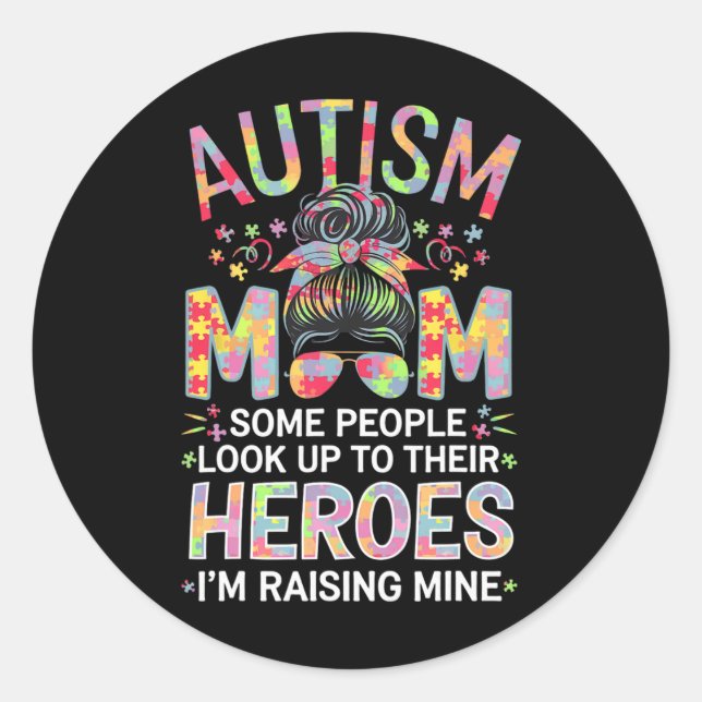 Adesivo Redondo Autismo Mãe Levantando Seu Quebra-cabeça De Peça A (Frente)