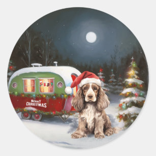 Adesivo Redondo Aventura de Natal da Caravana do Cocker Spaniel de