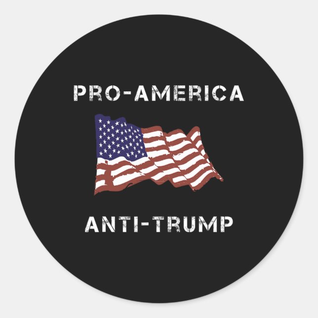 Adesivo Redondo Bandeira Americana Anti-Trump (Frente)