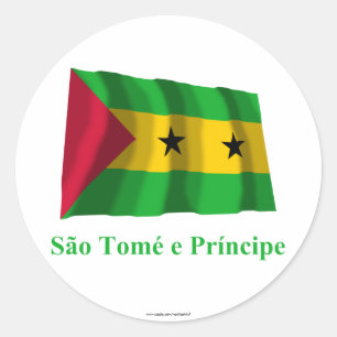 Adesivo Redondo Bandeira de ondulação de São Tomé & de Princip