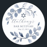 Adesivo Redondo Bar Folha Azul Mitzvah<br><div class="desc">Bonita mão pintada com design de aquarela apresentando uma coroa azul macia e Estrela de David.</div>