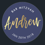 Adesivo Redondo BAR PERSONALIZADO Mitzvah para Andrew marinho   ou<br><div class="desc">pelo kat massard >> WWW.SIMPLYSWEETPAPERIE.COM << *** NOTA - O EFEITO DO FOLHO DE OURO SHINY É UMA IMAGEM IMPRESSA *** - - - - - - - - - - - - - - - - - - - - - - - - - - - - - -...</div>