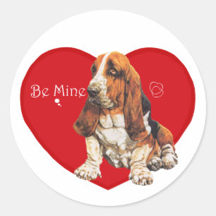 Adesivo Redondo Basset Hound no Dia dos Namorados