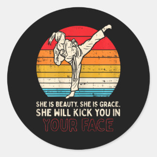 Adesivo Redondo Beauty Grace Kick You In Face Girl Karate Taekwond