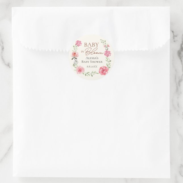 Adesivo Redondo Bebê Com Flor De Sangue Personalizado Para Chá de  (Bolsa)