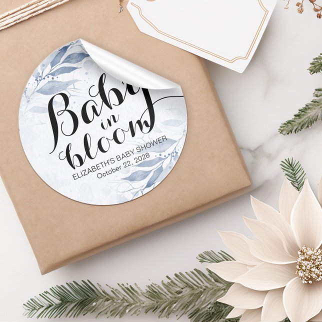 Adesivo Redondo Bebê em Bloom / Botão Pinback do Chá de fraldas Mo (Criador carregado)