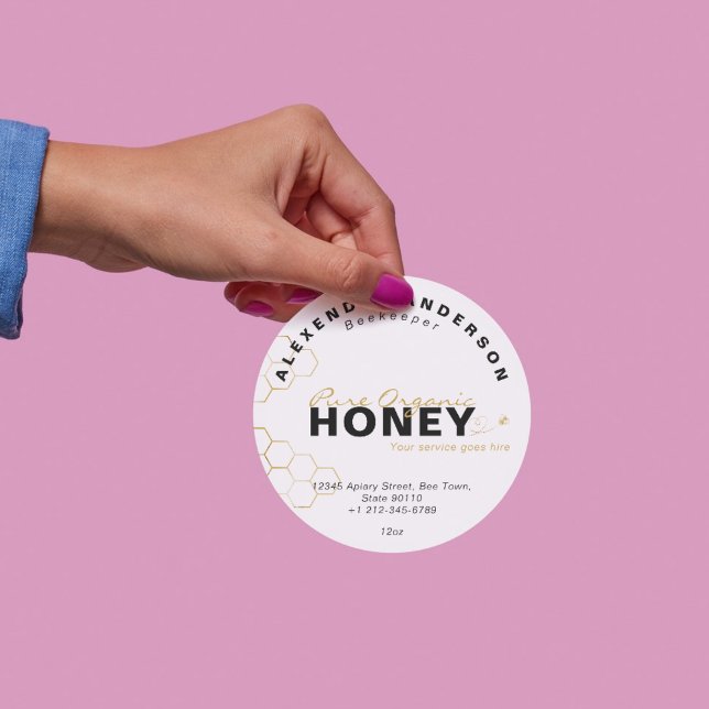 Adesivo Redondo Bebidas Douradas de Mel Moderno (Modern Honey Bees Gold Honeycomb Classic Round Sticker)