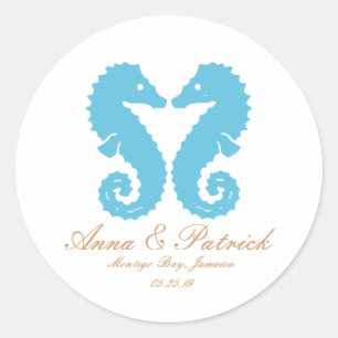 Adesivo Redondo Beijando o casamento de praia do Cavalo