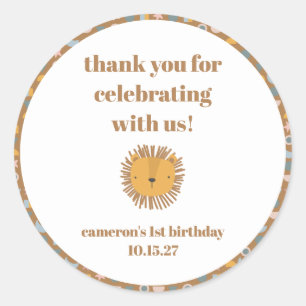 Adesivo Redondo Bela Leão, Bebê Costumado Aniversário Obrigado