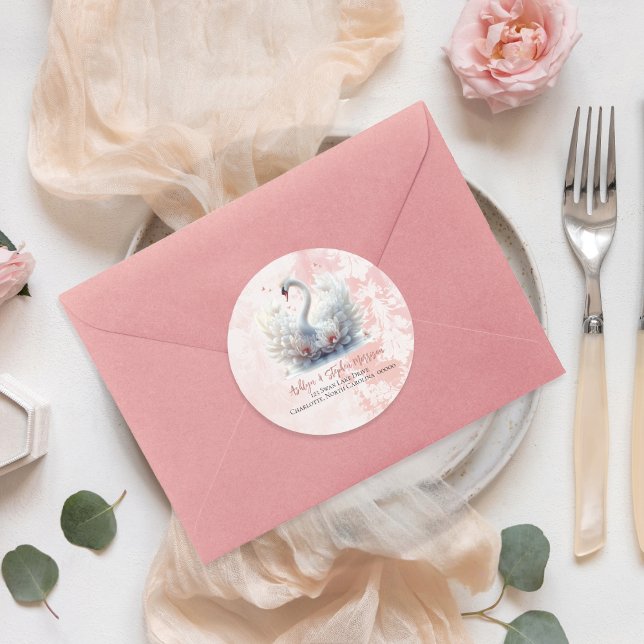 Adesivo Redondo Belo Floral de Damasco de Cisne com Endereço de De (Beautiful Swan Pink Floral Damask Return Address Sticker)