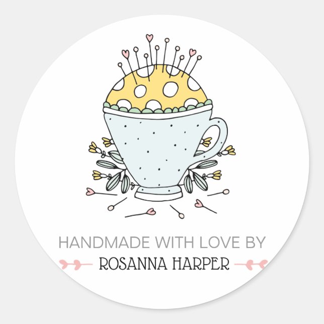 Adesivo Redondo Belo Pincushion Quilter de Sewing Biz (Frente)