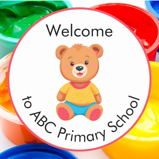 Adesivo Redondo Bem-vindos à escola primária Bear Urso de Teddy (A welcome to school sticker with cute teddy bear picture and custom text)