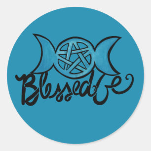 Adesivo Redondo Bendito Seja Pagan Triple Moon Pentagrama