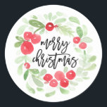 Adesivo Redondo Berry Wreath Felry Christmas Watercolor Script<br><div class="desc">Berry Wreath Feliz Natal Watercolor Stickers que lê "Feliz Natal" numa letra com letra na moda. Apresentando a camada de aquarela exclusiva da NB Paper Co. Utilizar como selo</div>
