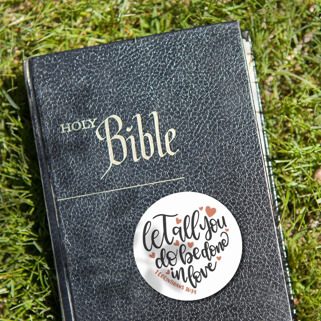 Adesivo Redondo Bíblia Cristã Verse ✝️ Coração de Amor (Christian Bible Verse ✝️ Love Heart Design Classic Round Sticker)