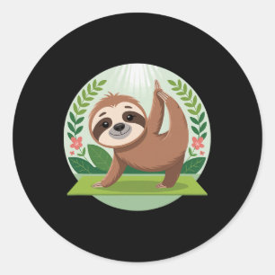Adesivo Redondo Bicho-Preguiça Cartoon de Yoga Fofo Cena da Nature