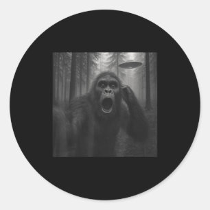 Adesivo Redondo Bigfoot Alien Ufo Selfie Engraçado Sasquatch Meme