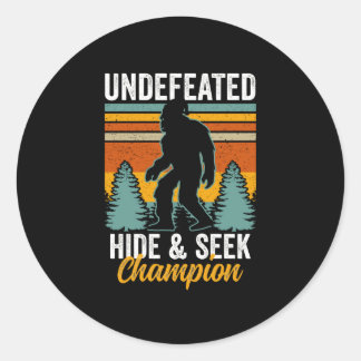 Adesivo Redondo Bigfoot Undefeated Hide & Seek Champion