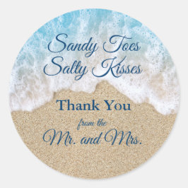 Adesivo Redondo Blue Beach Waves Sandy Toes Salty Kisses Obrigado