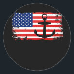 Adesivo Redondo Boating Anchor USA American Flag Boat Lover<br><div class="desc">Boating Anchor USA American Flag Boat Lover Patriotic Gift. Perfect gift for your dad,  mom,  papa,  men,  women,  friend and family members on Thanksgiving Day,  Christmas Day,  Mothers Day,  Fathers Day,  4th of July,  1776 Independent day,  Veterans Day,  Halloween Day,  Patrick's Day</div>