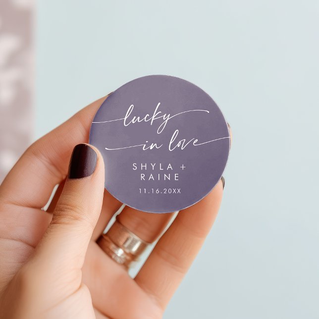 Adesivo Redondo Boho Chic Plum Purple Lucky Em Favor Do Amor (Boho Chic Plum Purple Lucky In Love Favor Classic Round Sticker)