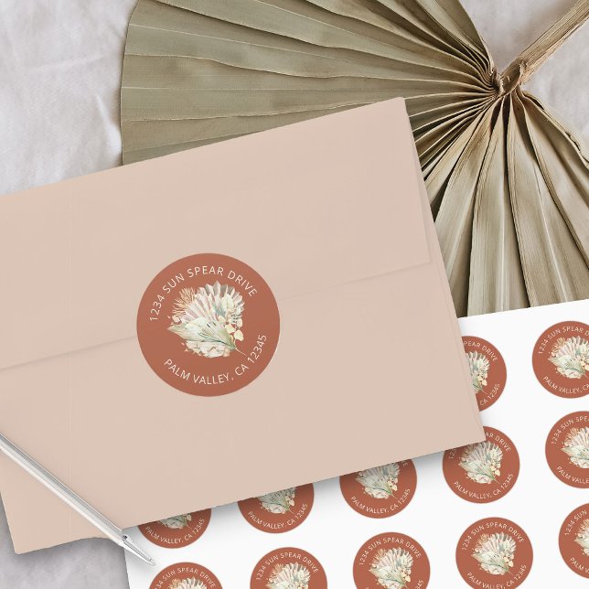Adesivo Redondo Boho Palm Foliage Seca Terracotta Endereço de Devo (Burnt orange round address labels from my Boho Palm Bridal Shower Collection)