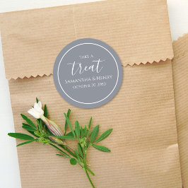 Adesivo Redondo Bolo de Casamento Simples em Tom de Azul Poeirado 