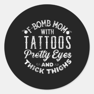Adesivo Redondo Bomba F Mãe Com Tatuagens Bonito Olhos E Coisa Esp