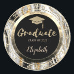 Adesivo Redondo Boné de Formando Dourado brilhante,Confetti Marble<br><div class="desc">Boné de formatura brilhante,  moldura de confete e círculo dourado com o seu nome.</div>