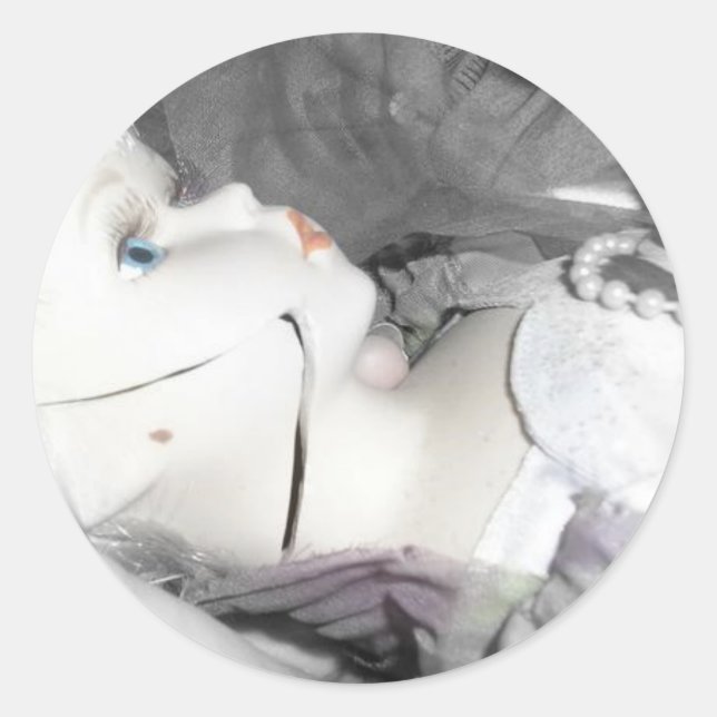 Adesivo Redondo Boneca quebrada (Frente)