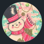 Adesivo Redondo Bonito Retro Christmas Snowman<br><div class="desc">Bonita Vintage Retrorna Pau Clássico De Neve.</div>