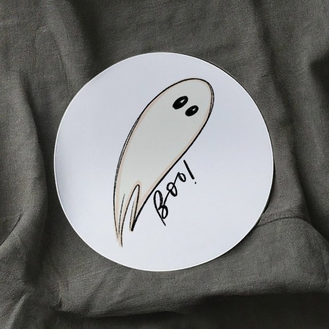 Adesivo Redondo Boo Halloween Ilustrado Fantasma (Boo Halloween Illustrated Ghost Classic Round Sticker)