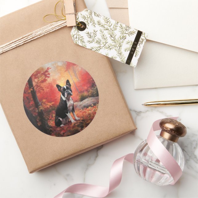 Adesivo Redondo Boston Terrier no outono deixa cair inspiração (Presentear)