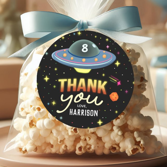 Adesivo Redondo Boys Cool Neon Space Birthday Favor (Criador carregado)