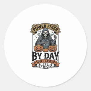 Adesivo Redondo Bruxa de Reparo de Bateria Funny Halloween Camisa 
