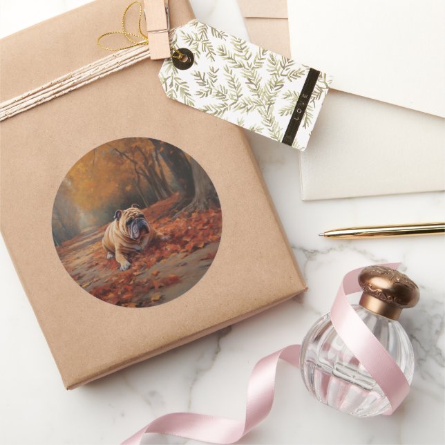 Adesivo Redondo Buldogue no outono Folhas Caindo Inspire (Presentear)