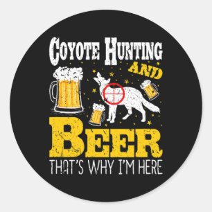 Adesivo Redondo Caça ao Coyote Engraçado de Cerveja Bebendo