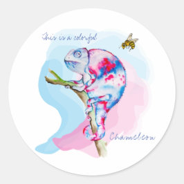 Adesivo Redondo Camaleão e abelha coloridos brilhantes.