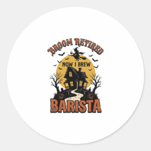 Adesivo Redondo Camisa de Barista de Halloween Bruxa Engraçada Pun