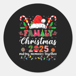 Adesivo Redondo Camisa de Natal da Família 2025 Correspondente San