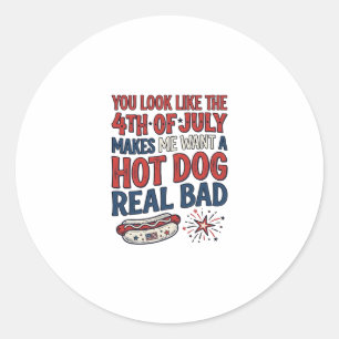 Adesivo Redondo Camisa Patriótica Engraçada de Cachorro Quente de 