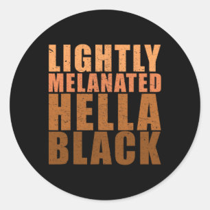 Adesivo Redondo Camisa Preta Muito Levemente Melanizada História N