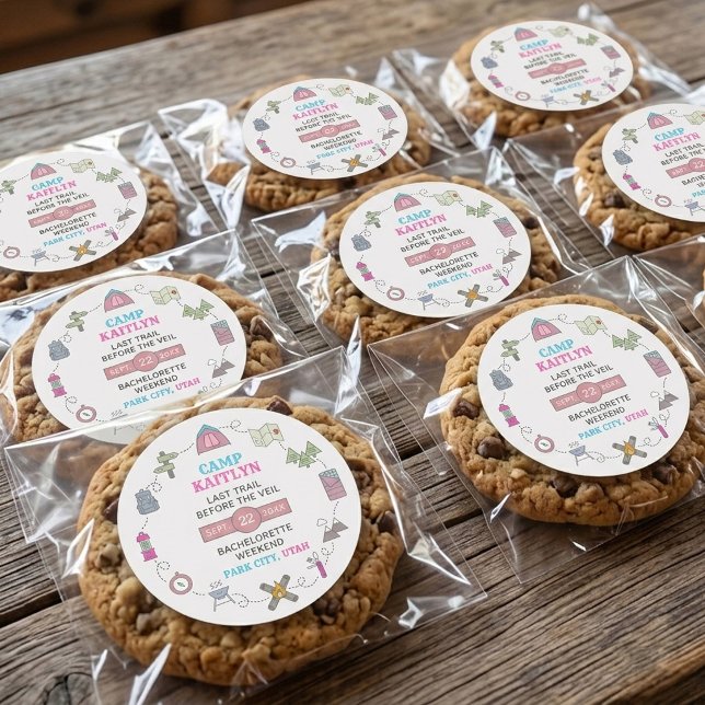 Adesivo Redondo Camp Bach Wilderness Bachelorette Party Favor (Criador carregado)