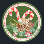Adesivo Redondo Candy Cane Merry Christmas Round Sticker<br><div class="desc">Aqui está um adesivo de Natal nostálgico e colorido que soletra o Feliz Natal e apresenta canas doces,  uma estrela de pão de gengibre,  ornamento,  cones de pínus e galhos verdes com bagas sagradas. Utilize-os em envelopes,  cartões,  presentes e muito mais!</div>