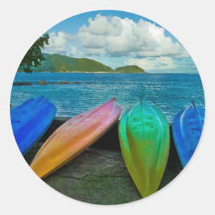 Adesivo Redondo Canos Coloridos Na Praia Em Pago Pago