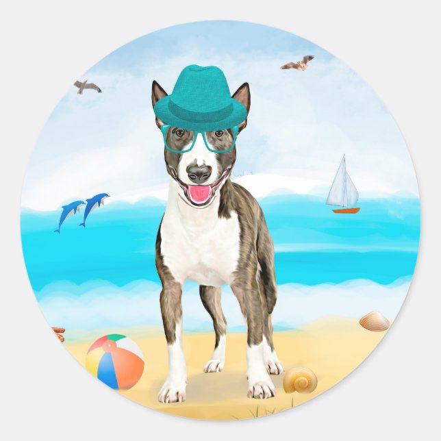 Adesivo Redondo Cão Bull Terrier na Praia (Frente)
