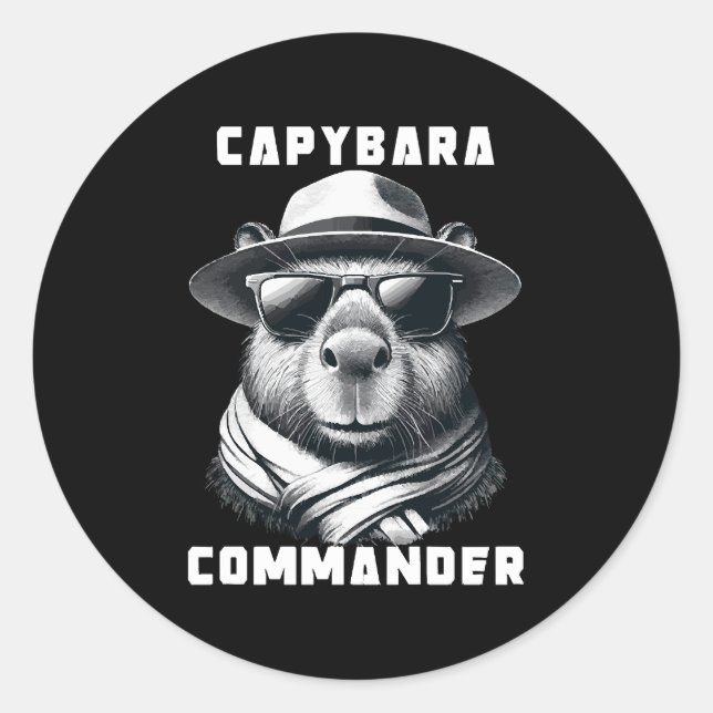 Adesivo Redondo Capybara Com Óculos Solares Comandante (Frente)